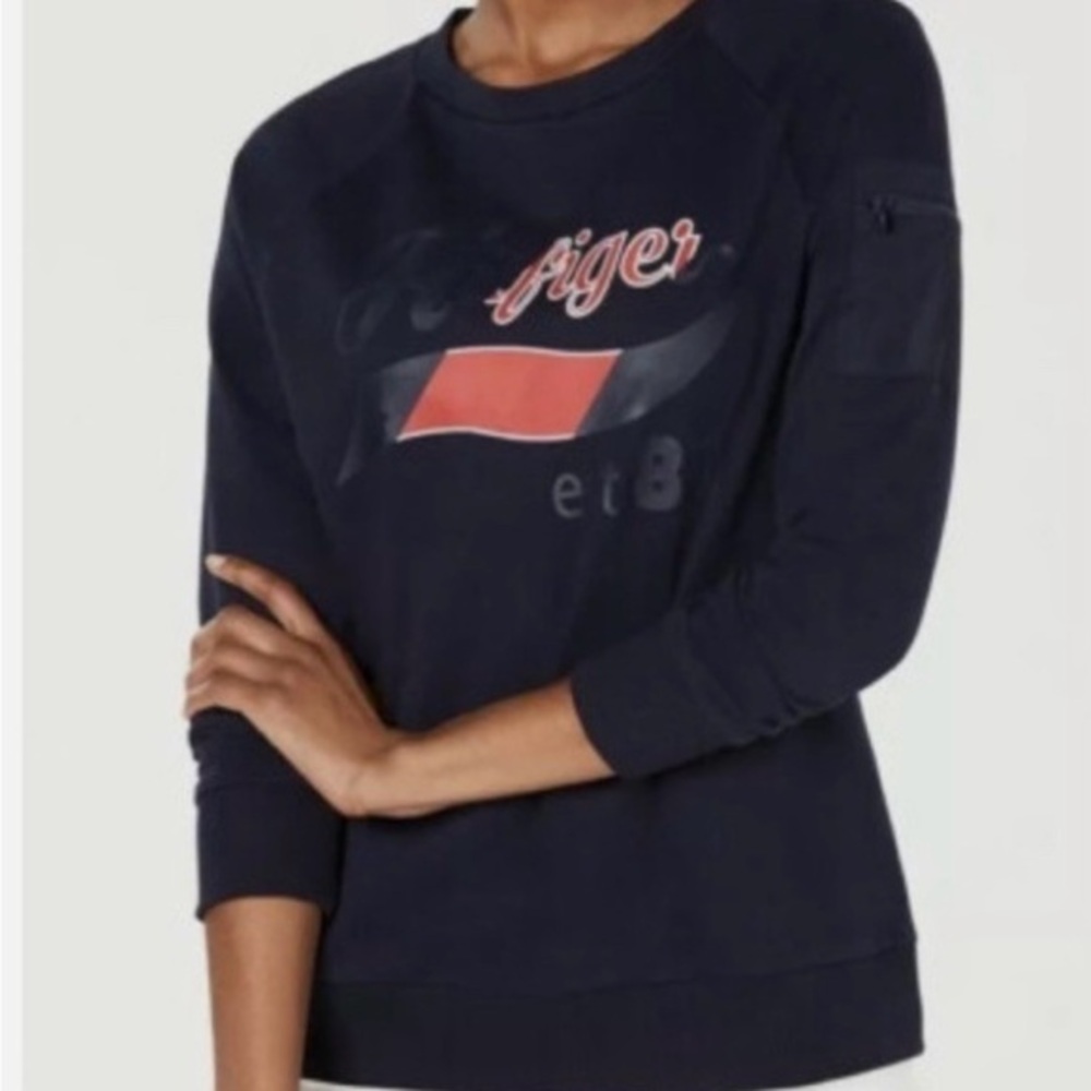 Tommy Hilfiger NWT Logo Graphic Design Crewneck Sweatshirt Lt Arm Pocket Sz M